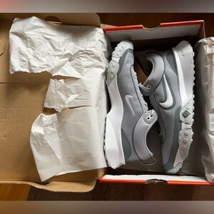 Nike Air Diamond Varsity Turf baseball shoes in the 'Wolf Grey'